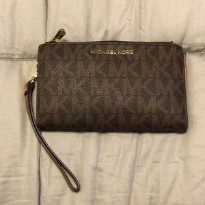 Michael Korea’s Wallet